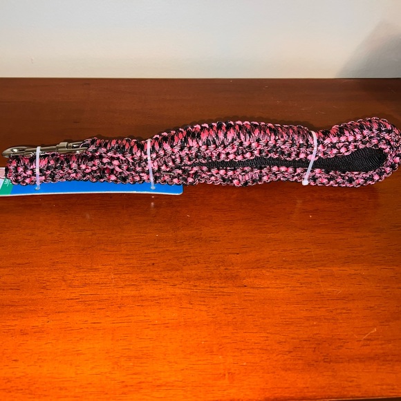 Aspenpet paracord dog leash - Picture 2 of 6